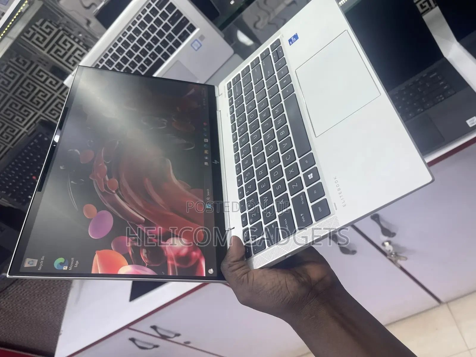 Laptop HP EliteBook X360 1030 G8 32GB Intel Core I7 HDD+SSD 512GB
