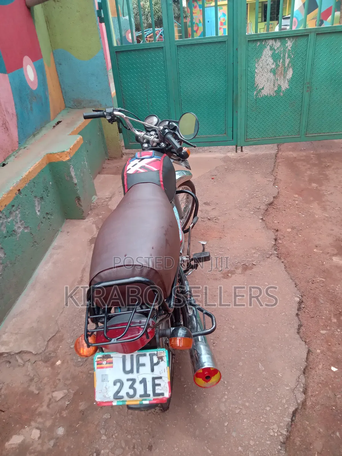 Bajaj Boxer 100 2023 Red