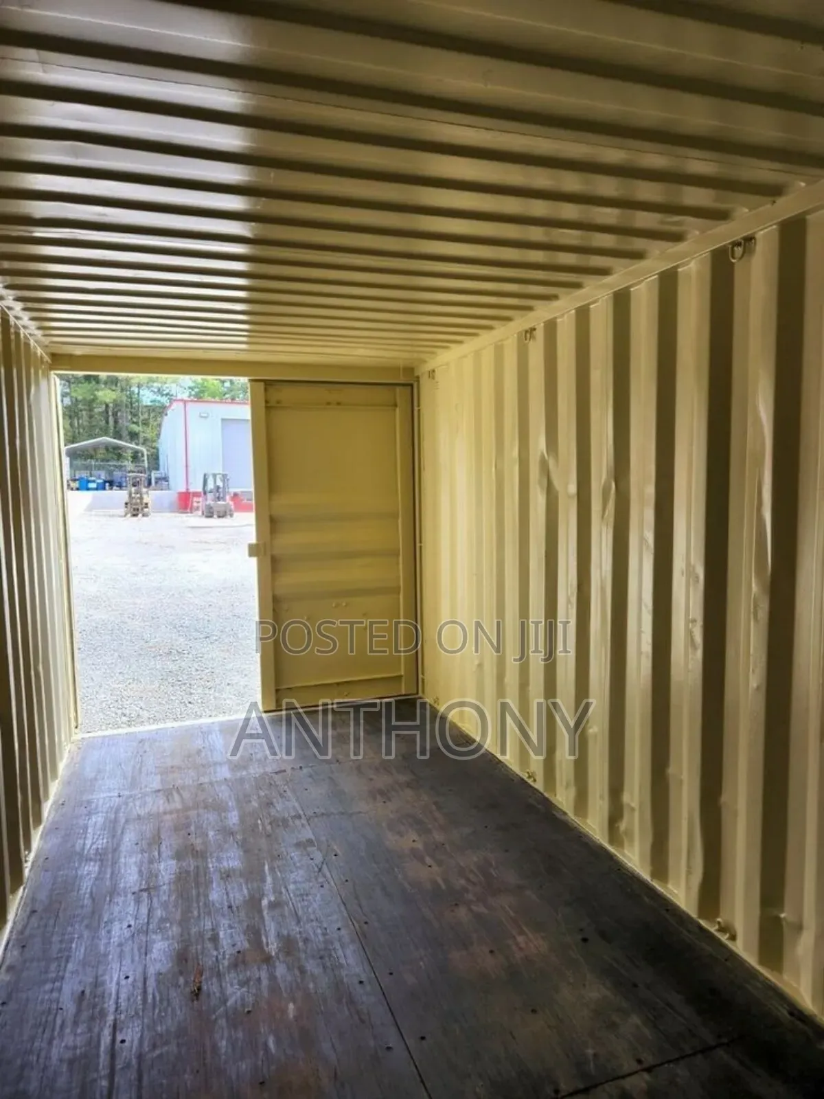 40, 20 Ft Container