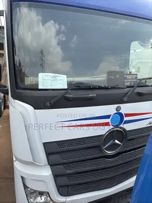Mercedes Benz ACROS