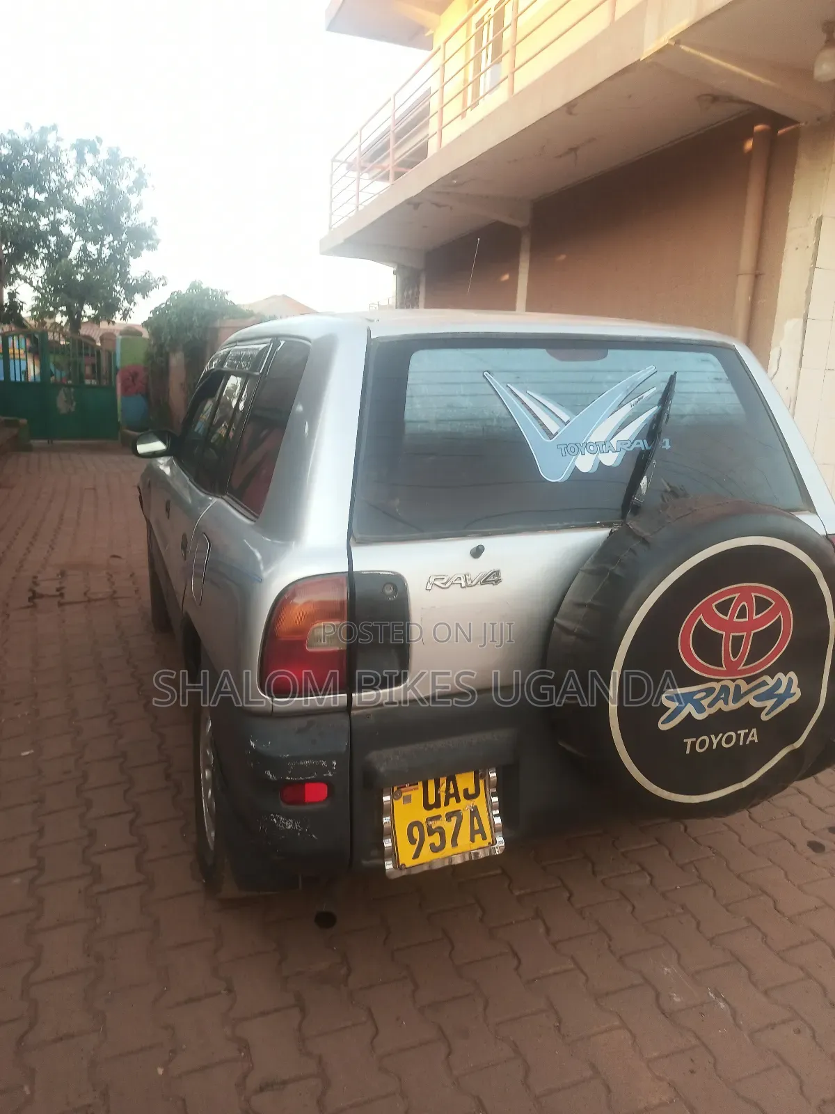 Toyota RAV4 2004 Silver
