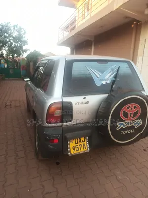 Toyota RAV4 2004 Silver
