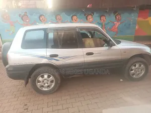 Toyota RAV4 2004 Silver