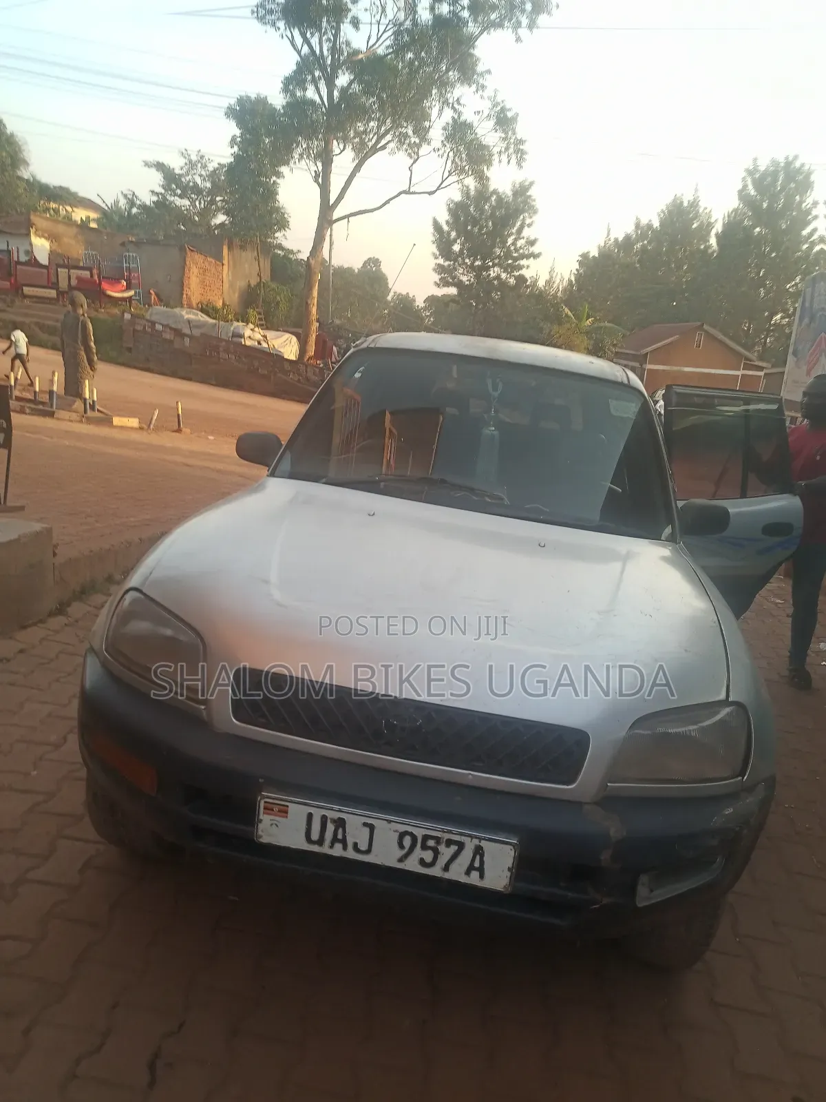 Toyota RAV4 2004 Silver