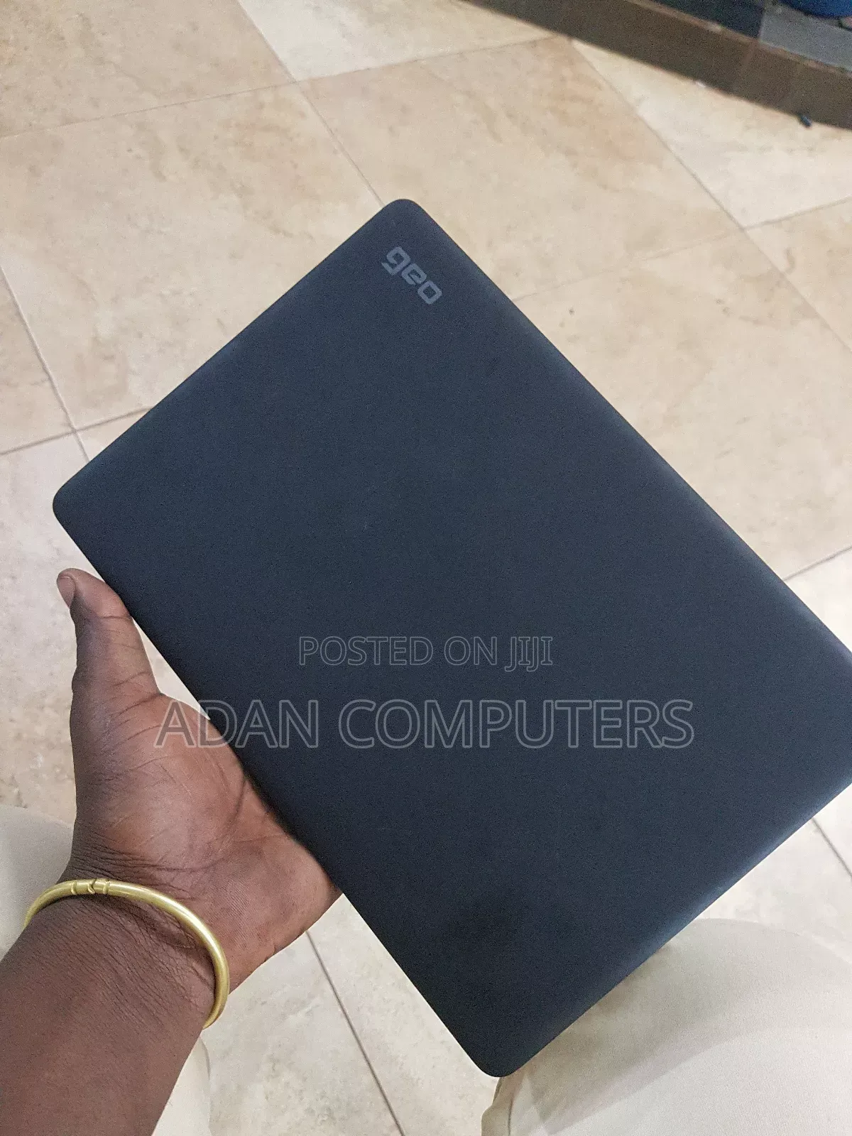 New Laptop Geo Geobook 1E 4GB Intel SSD 72GB