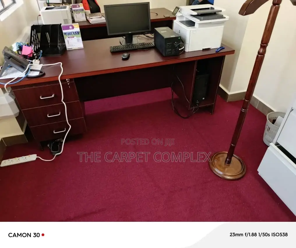 Office Woolen Carpets Sqauremeter