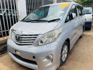 Toyota Alphard 2.4 Petrol AWD 2010 Silver