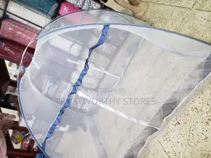 Tent/Curved Mosquito Net With a Zip-Size 4by6, 5by6 and 6by6