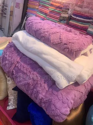 4pc Tufted Fleece Duvet - Size 5by6 And 6by6