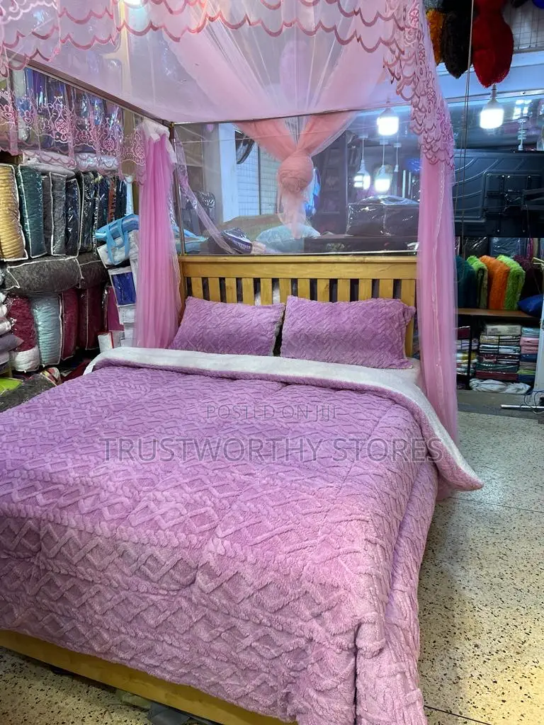 4pc Tufted Fleece Duvet - Size 5by6 And 6by6