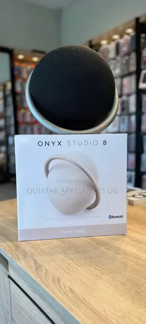 Photo - Harman Kardon Onyx Studio 8 | Portable Rechargeable Speaker