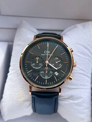 Daniel Wellington Wrist Analog Watch With Genuine Leather