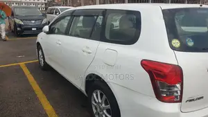 Toyota Corolla Fielder 1.5 Petrol FWD 2009 White