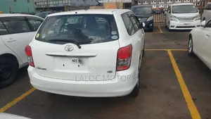 Toyota Corolla Fielder 1.5 Petrol FWD 2009 White