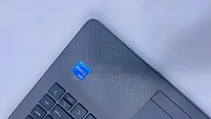 New Laptop HP 240 G8 8GB Intel Core I5 SSD 256GB