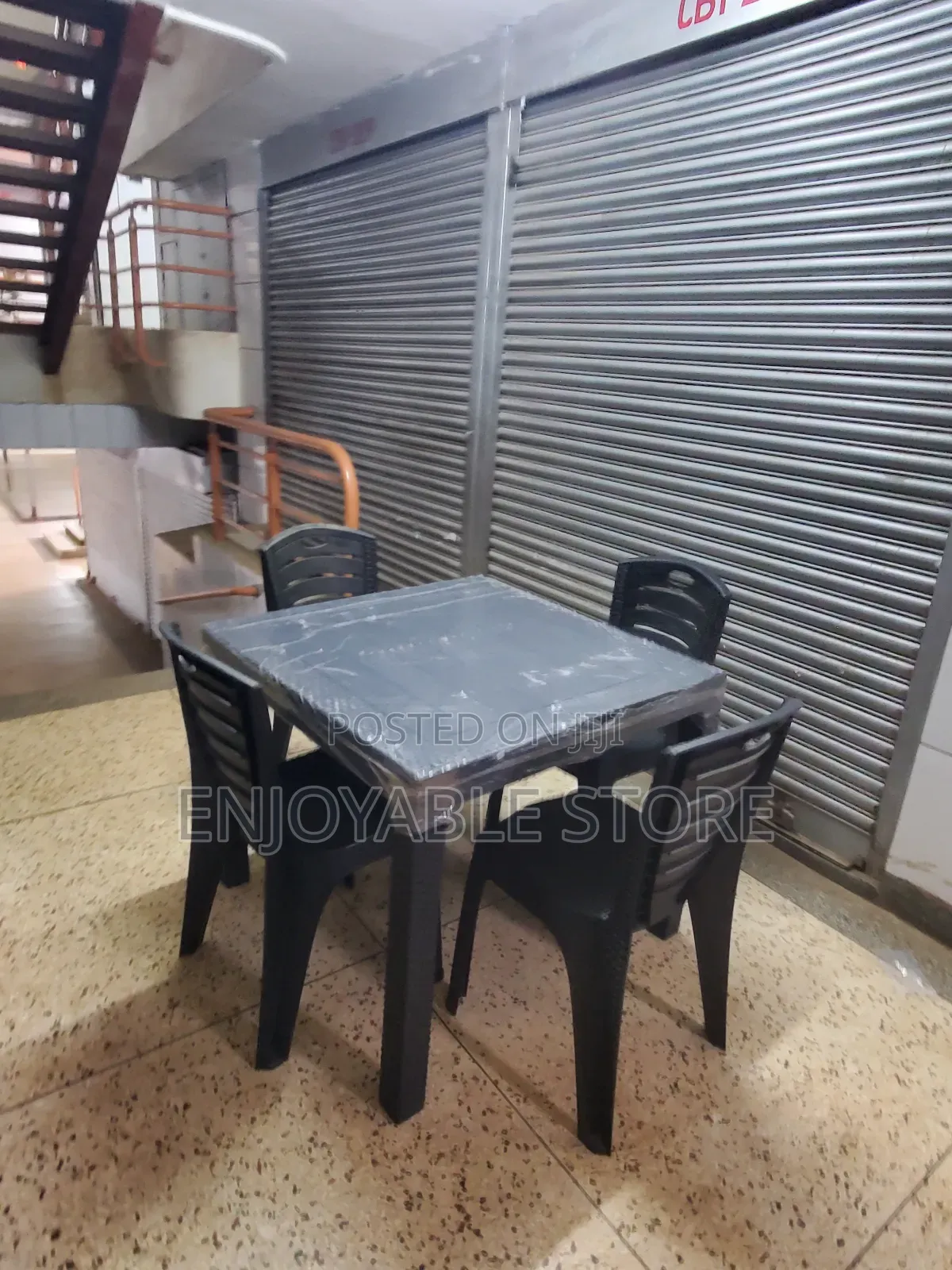 Restaurant Table and Chairs Restaurant Table and Chairs