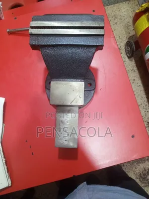Photo - Bench Vice 6"