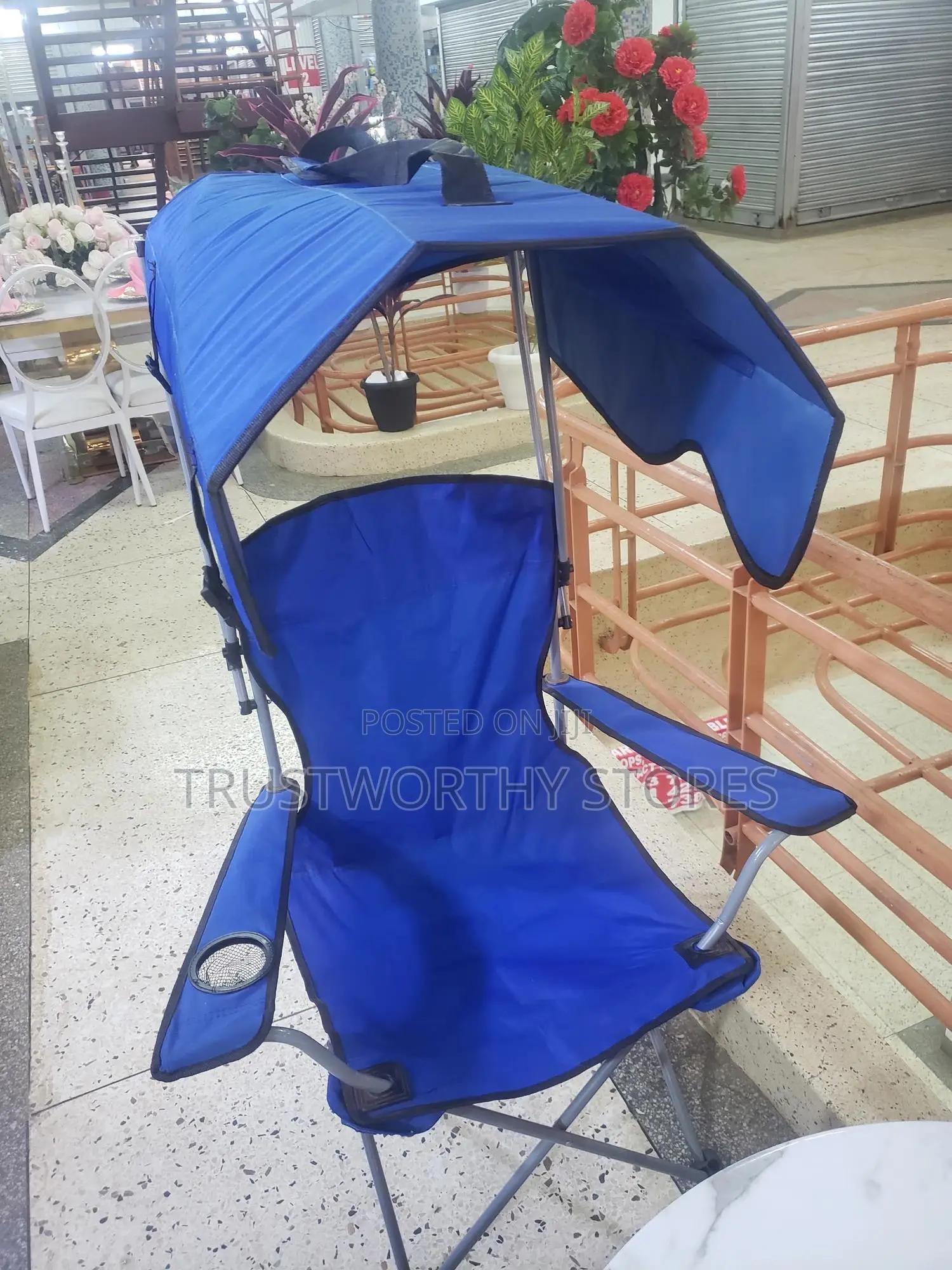 Foldable Classic Camping Chair With a Canopy