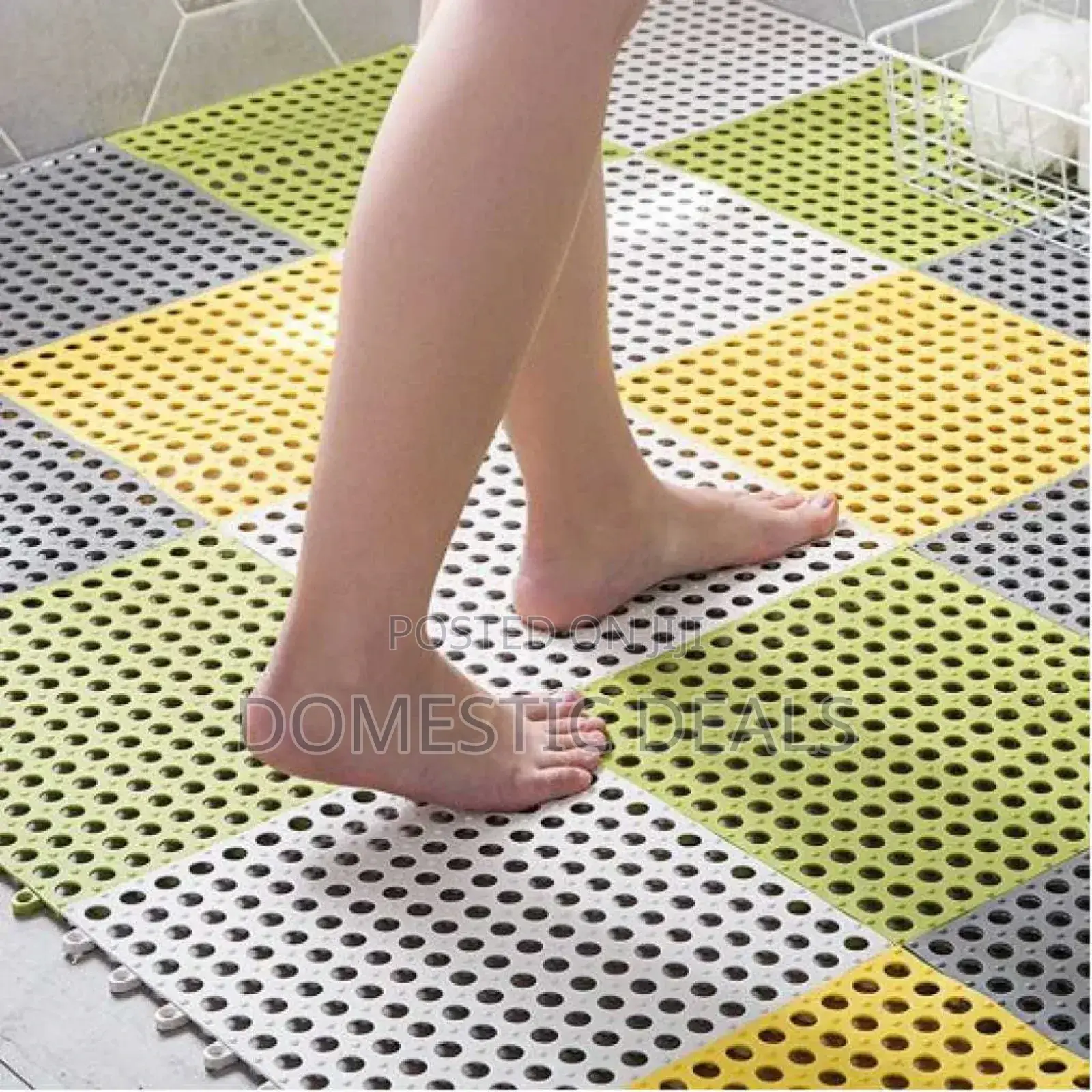 Drain Hole Non Slip Bathroom Mats 25x25cm ( Sold Per Piece)