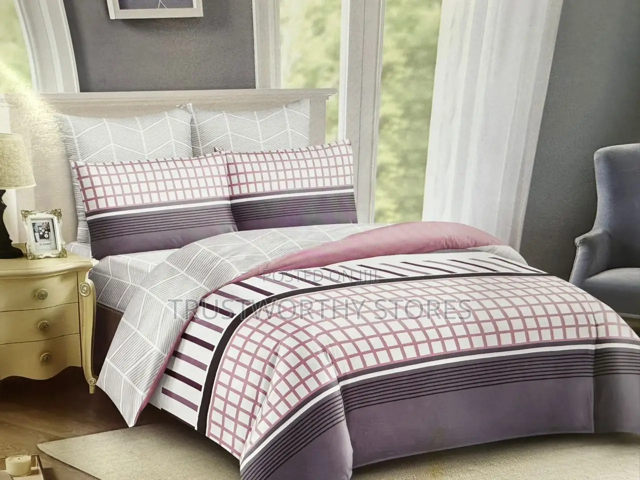 5x6 Duvet With 2 Pillowcases, 1 Bedsheet and 1 Duvet