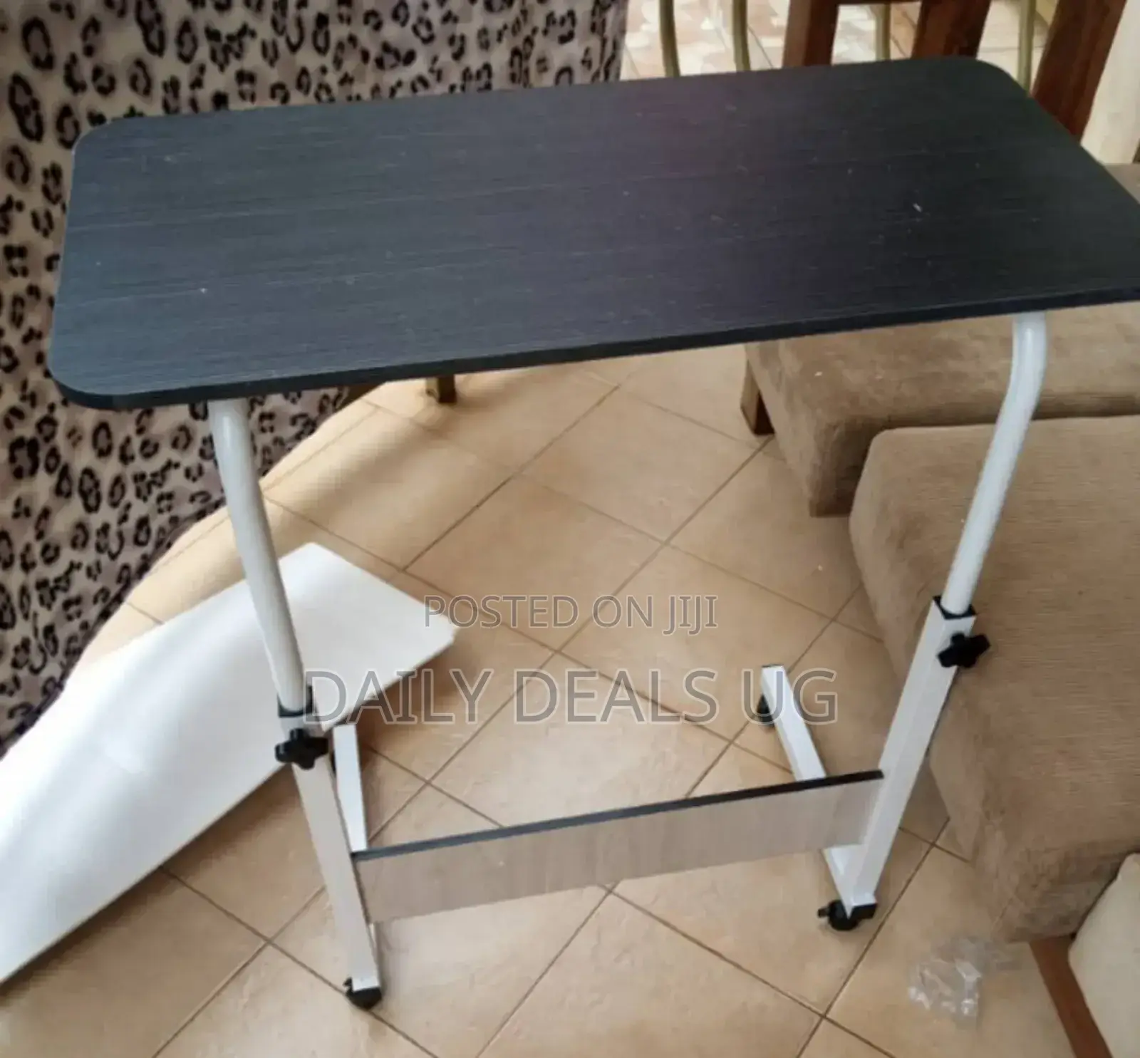 Foldable Wooden Table