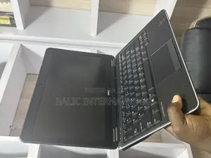 Laptop Dell Latitude E7240 8GB Intel Core I5 SSD 128GB