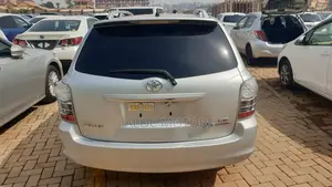 Toyota Corolla Fielder 1.5 Petrol FWD 2012 Silver