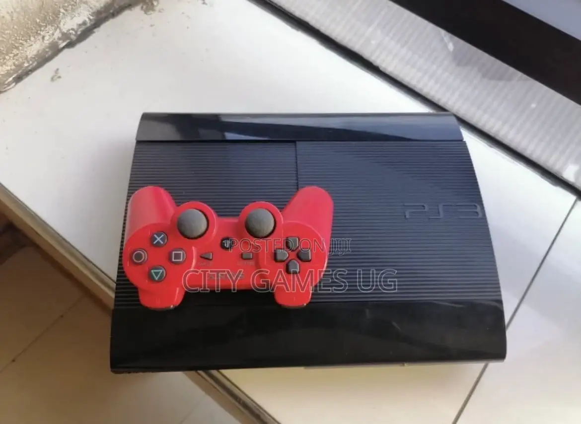 Sony PS3 Superslim With One Controller