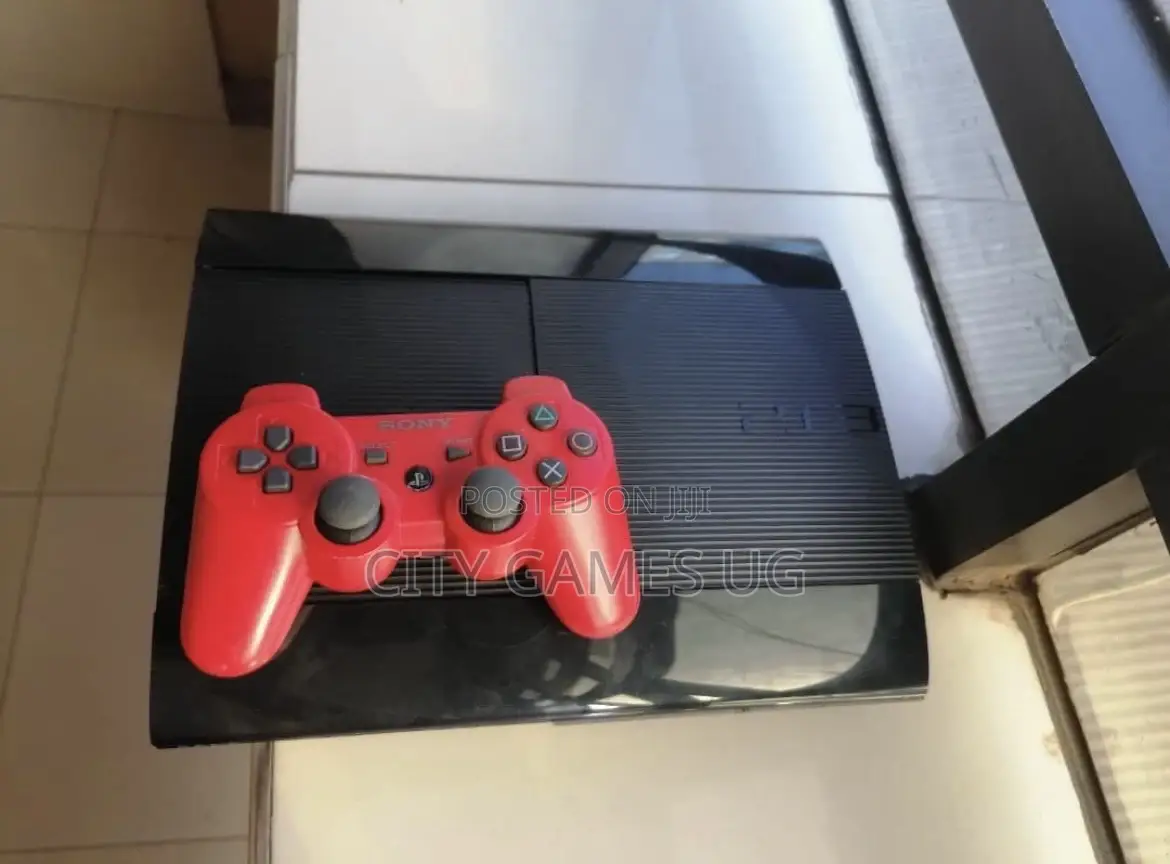 Sony PS3 Superslim With One Controller
