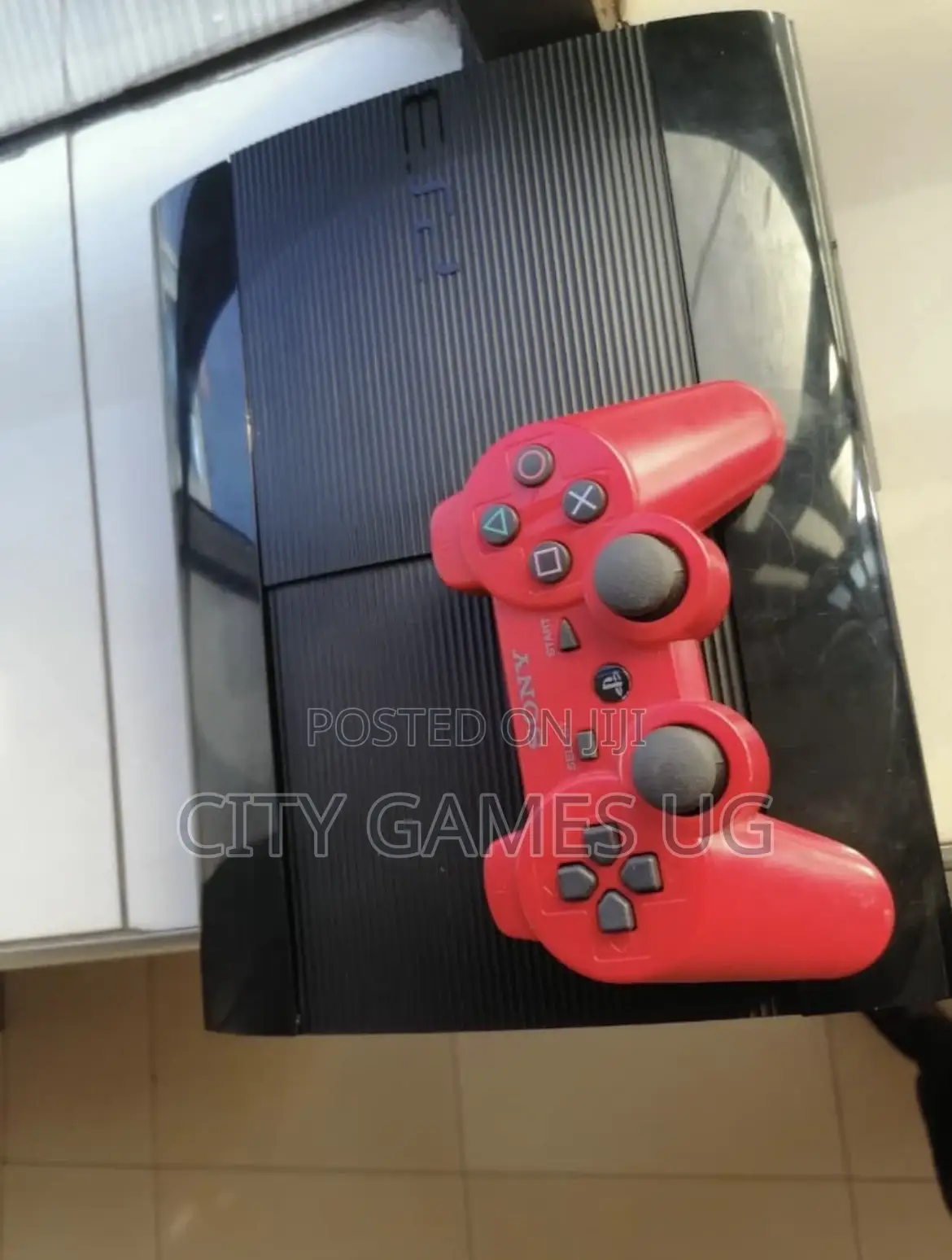 Sony PS3 Superslim With One Controller