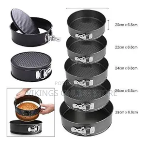 Set of Non-Stick Cake Mould Pans - Black.