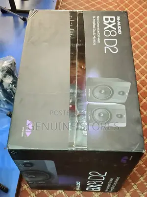 M-Audio Bx8 D2 / Studio Monitors