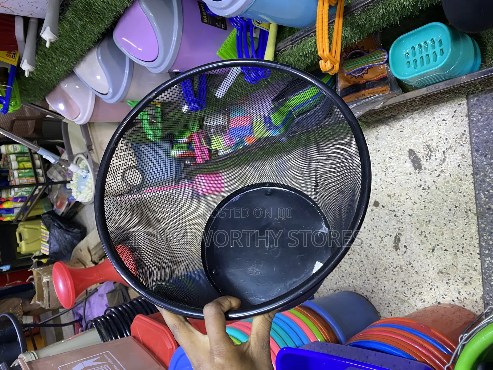 Circular Mesh Waste Bin - Big Size