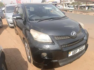 Photo - Toyota IST 2008 Black