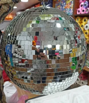 Photo - Disco Ballon Mirror Ball