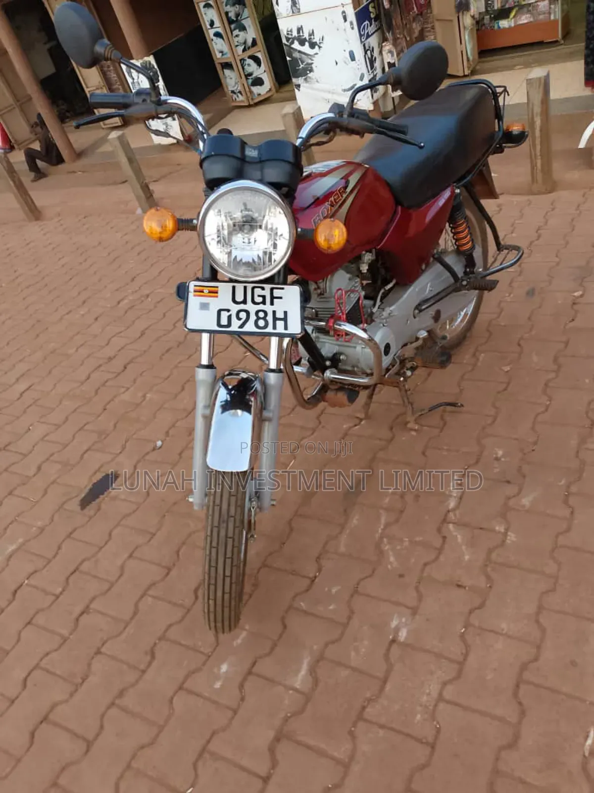 Bajaj Boxer 100 2024 Red