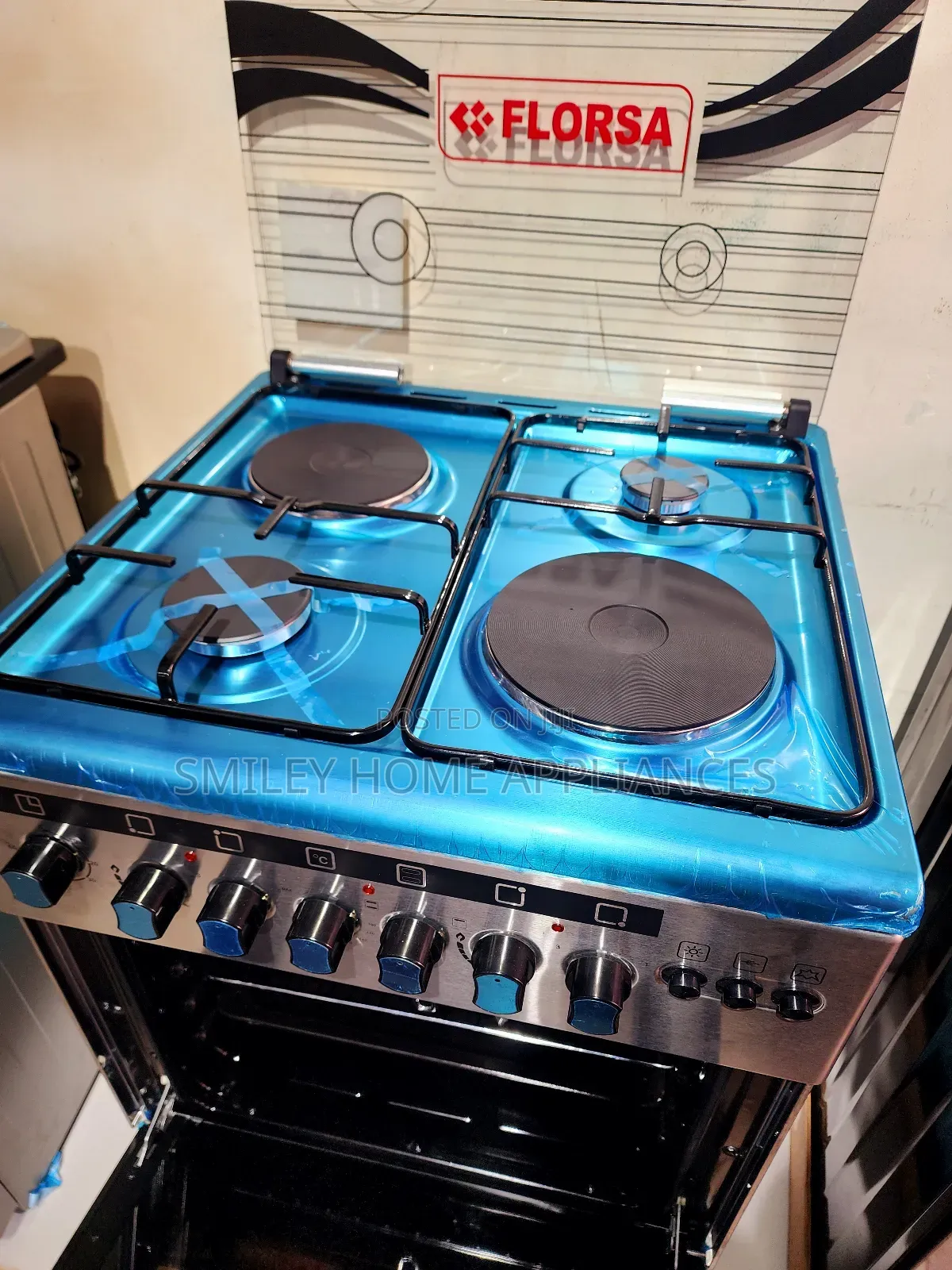Florsa 60cm by 60cm 2+2 Gas Cooker Stainless Steel