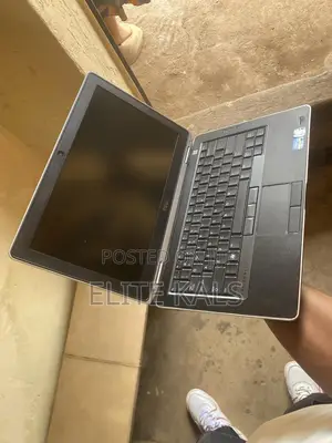 Laptop Dell Latitude E6420 4GB Intel Core I5 HDD 320GB