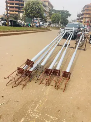Double and Single Quality Solar Poles