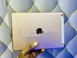 Apple iPad 10.2 (2019) 128 GB White