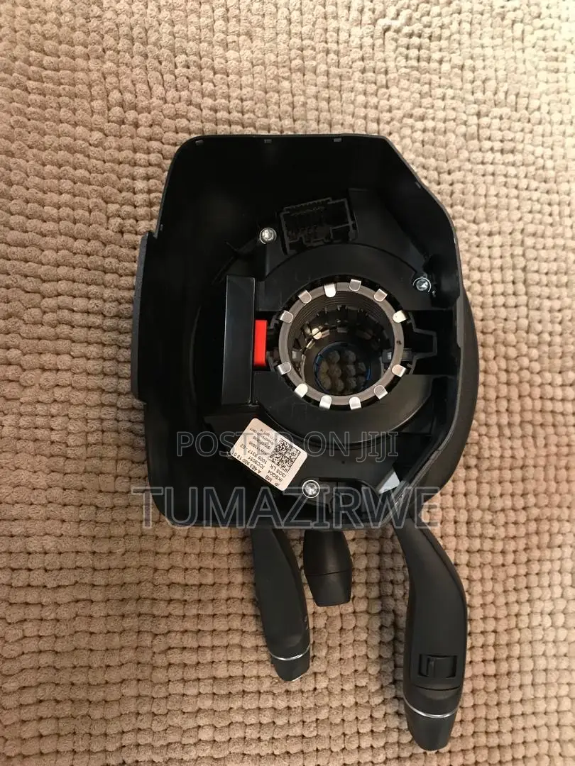Pre Owned Steering Wheel Column for Benz G63
