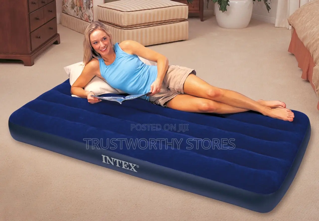 3x6 Inflatable Air Mattress Comes With a Pump