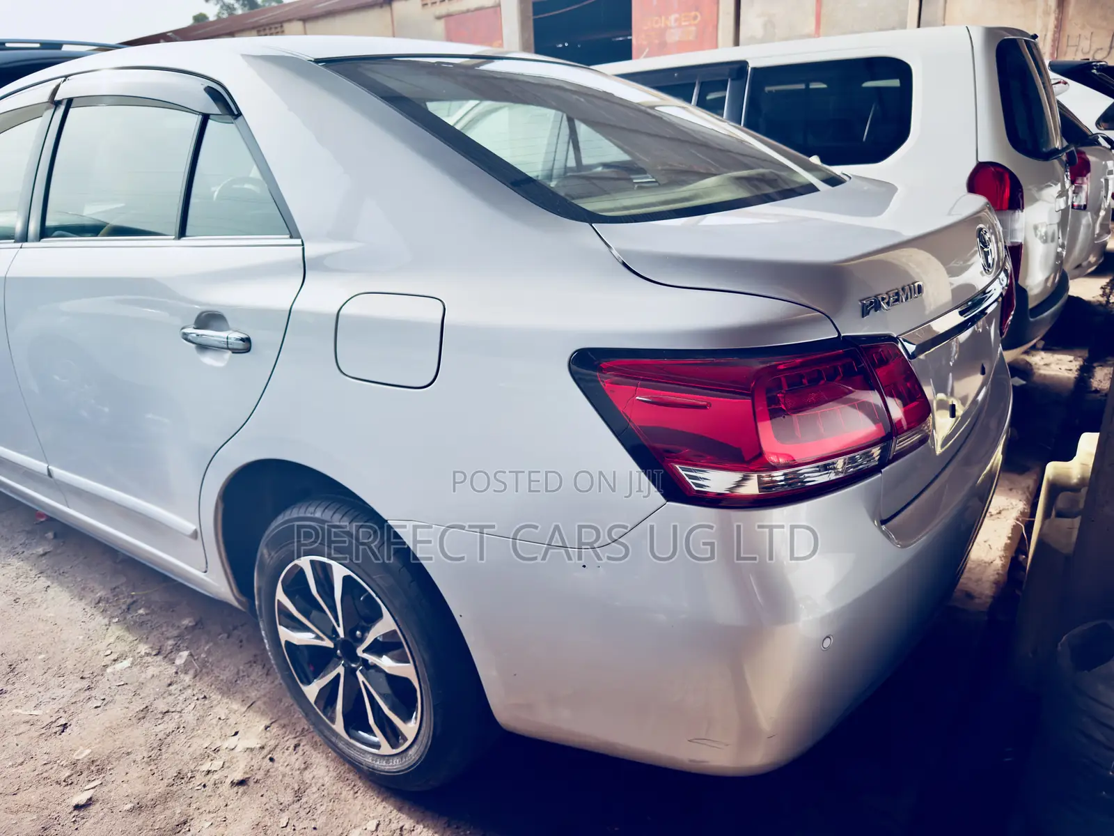 Toyota Premio 1.8 AWD 2018 Silver