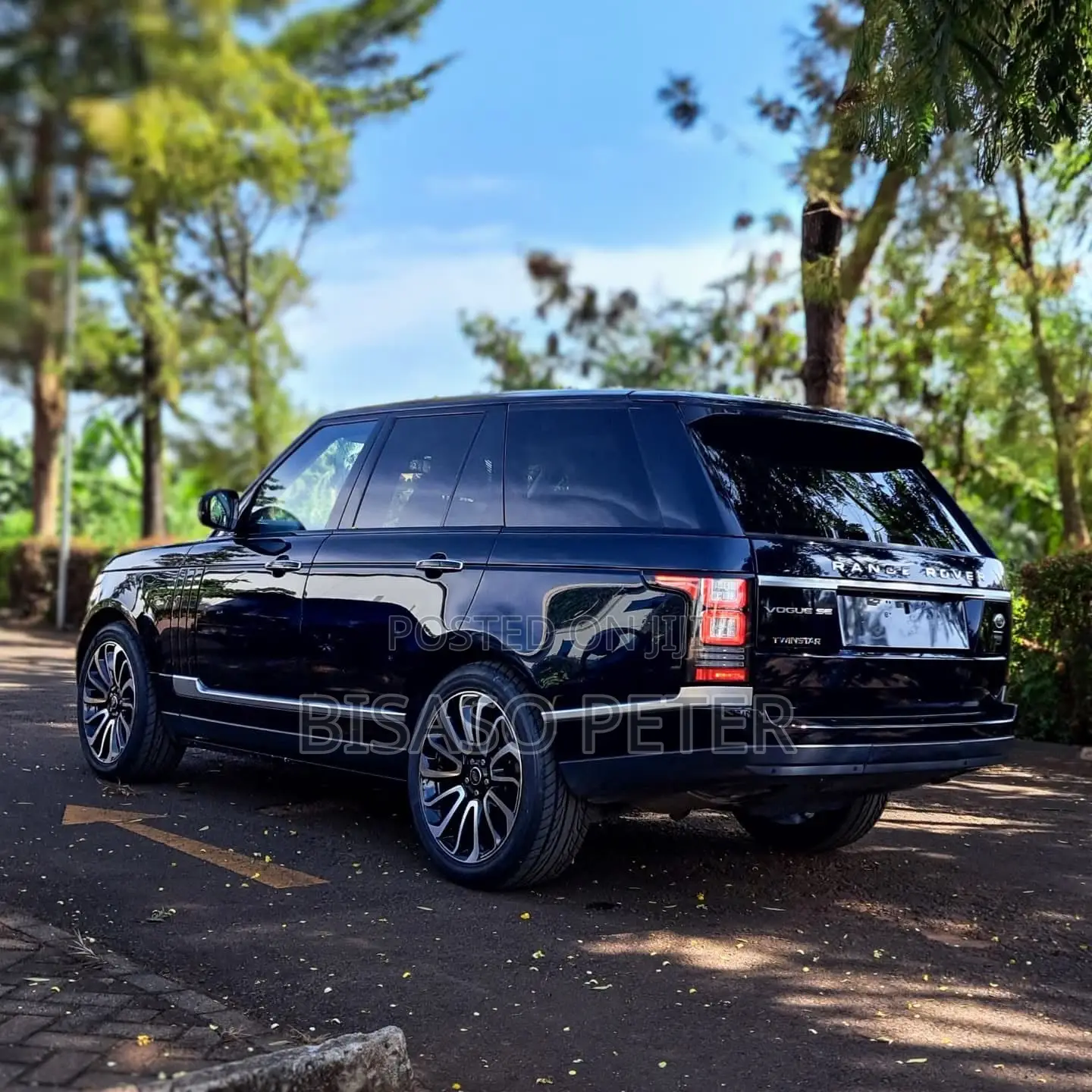 Land Rover Range Rover Vogue 2016 Blue