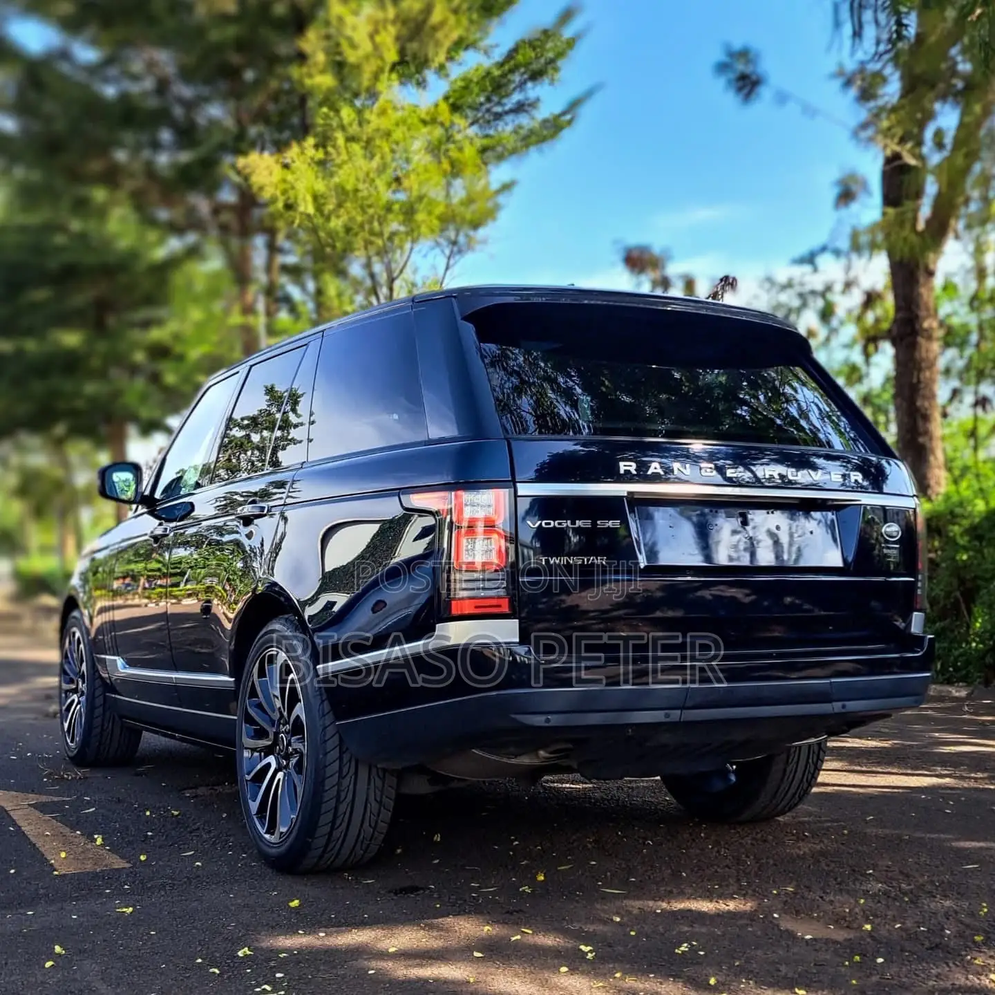 Land Rover Range Rover Vogue 2016 Blue