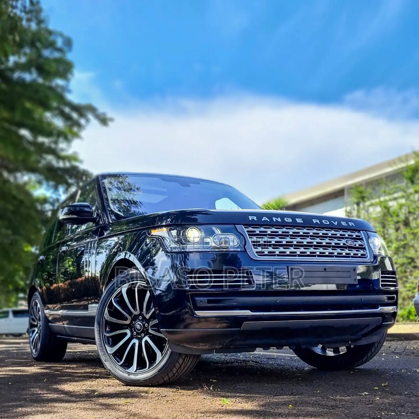 Land Rover Range Rover Vogue 2016 Blue