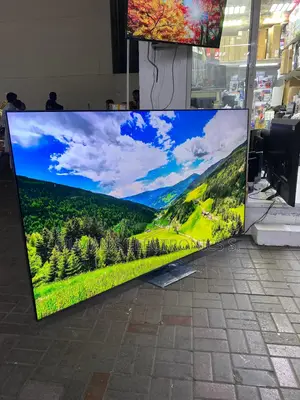 Open Box Samsung 98" Q80C Qled TV