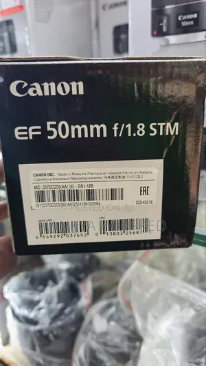 EF 50mm F/1.8 STM