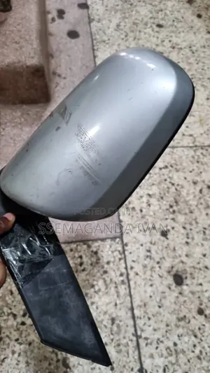 Toyota Wish 2007 Side Mirror (Original)