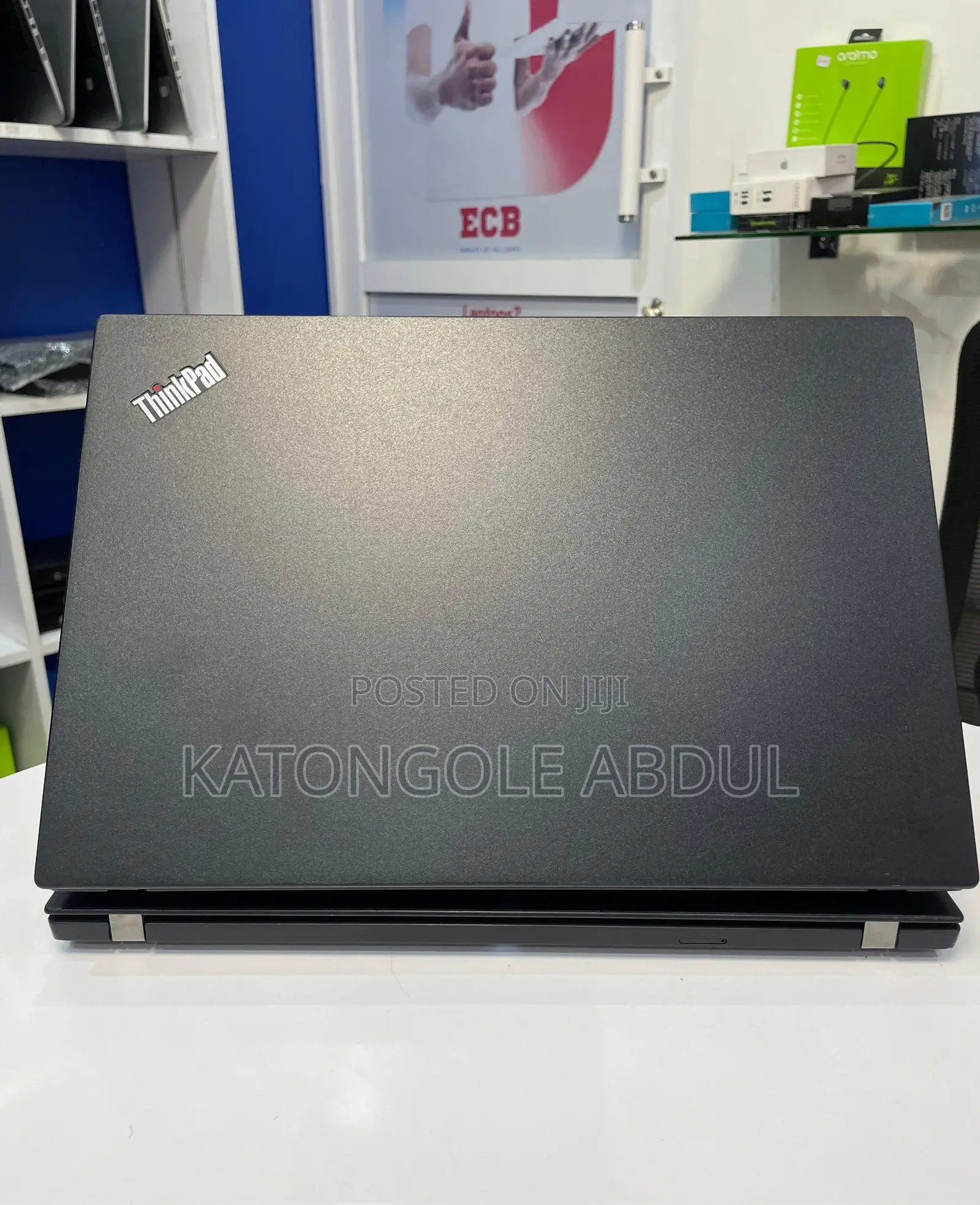 New Laptop Lenovo ThinkPad T480s 8GB Intel Core I7 SSD 512GB